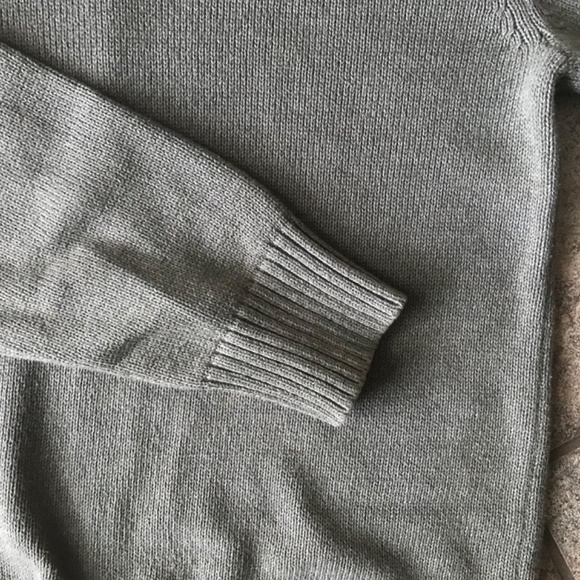 Eddie Bauer quarter zip sweater - Picture 4 of 5